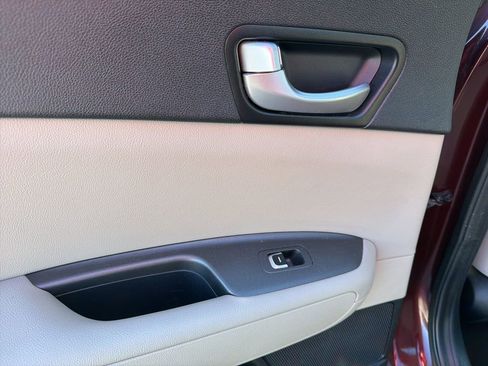 Used 2018 Kia Optima LX image 22