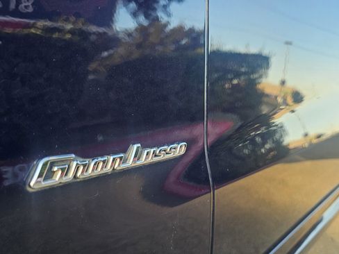 Used 2019 Maserati Levante GranLusso image 15