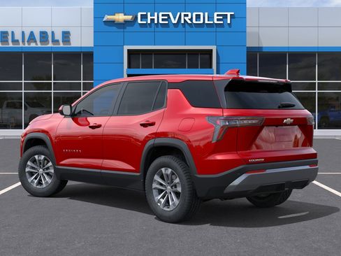 New 2026 Chevrolet Equinox LT FWD image 3