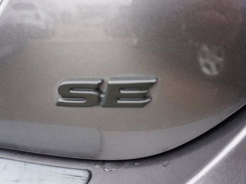 Used 2023 Toyota Camry SE image 31