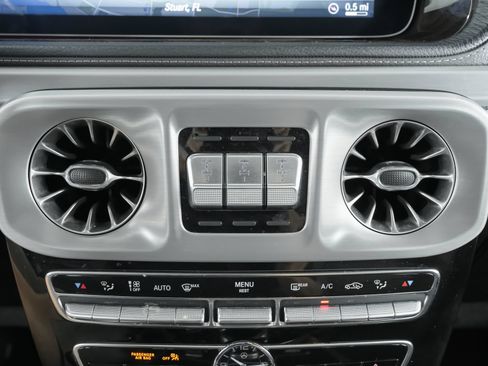 Used 2020 Mercedes-Benz G 550 image 24