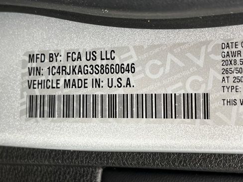 New 2025 Jeep Grand Cherokee L Altitude image 10