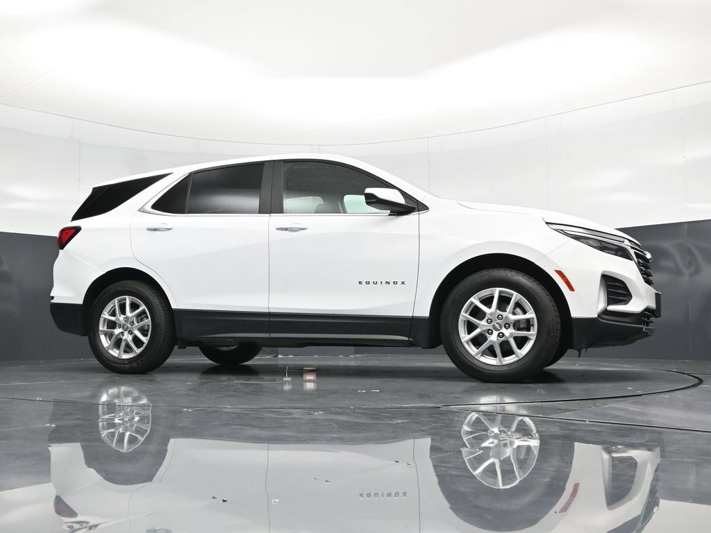 Used 2024 Chevrolet Equinox LT FWD image 45