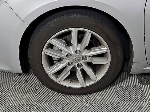 Used 2014 Toyota Avalon XLE image 8