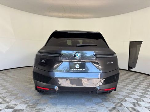 Used 2024 BMW iX xDrive50 w/ Premium Package AWD/4WD image 6