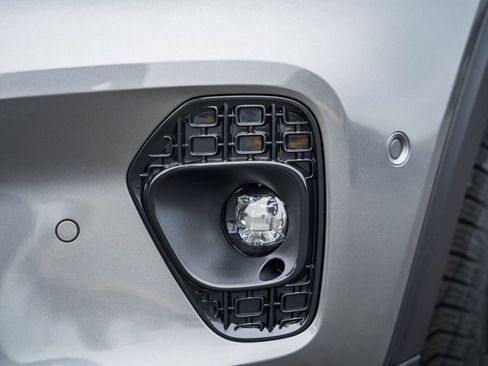 New 2026 Mercedes-Benz GLB 250 4MATIC image 14