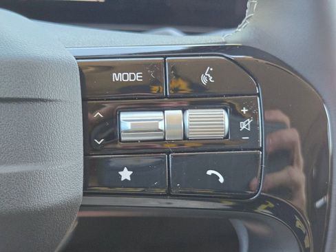 New 2026 Kia Sorento S FWD image 26