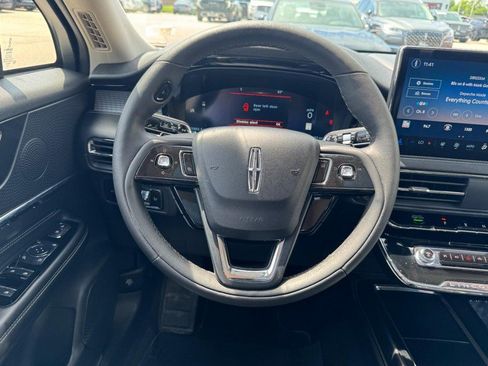 Certified 2023 Lincoln Corsair AWD w/ Equipment Group 101A image 10