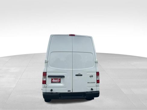 Used 2020 Nissan NV 2500 SV RWD image 4