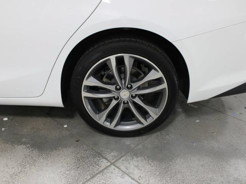 Used 2025 Chevrolet Malibu LT FWD image 23