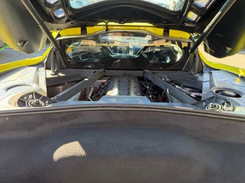 Used 2022 Chevrolet Corvette Stingray Preferred Cpe w/ Z51 Performance Package image 28