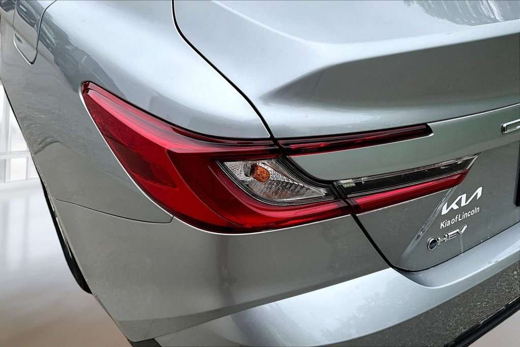 Used 2025 Toyota Camry LE FWD image 22