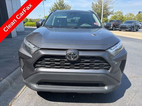 Used 2023 Toyota RAV4 XLE w/ Convenience Package image 4