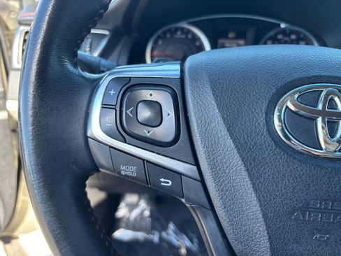 Used 2016 Toyota Camry SE w/ Protection Value Package (F9) image 23