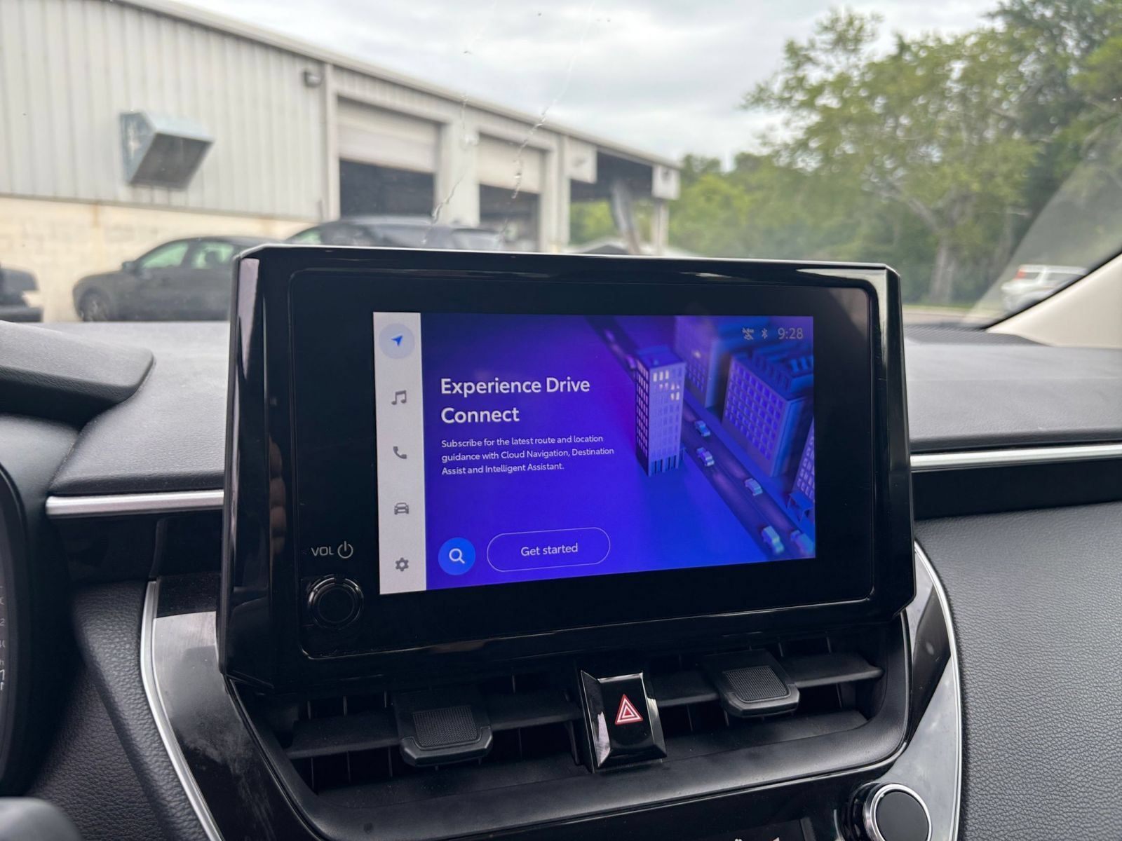Used 2025 Toyota Corolla LE FWD image 19