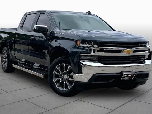 Used 2020 Chevrolet Silverado 1500 LT w/ Texas Edition RWD image 3