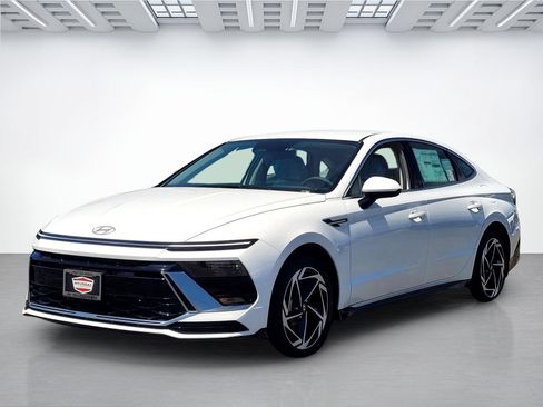 New 2026 Hyundai Sonata SEL FWD image 8