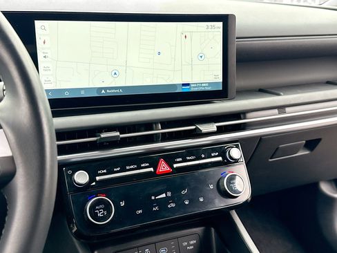 Certified 2025 Hyundai Santa Cruz XRT image 9