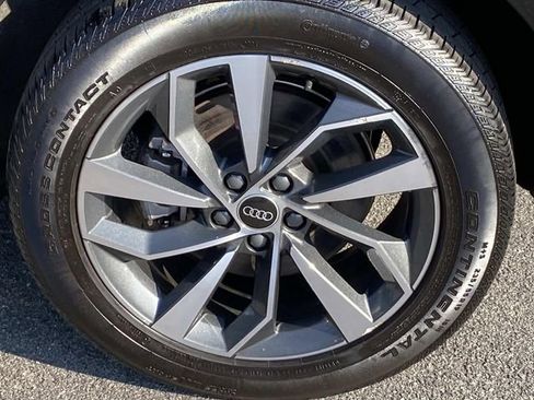 Used 2023 Audi Q5 2.0T Prestige image 25