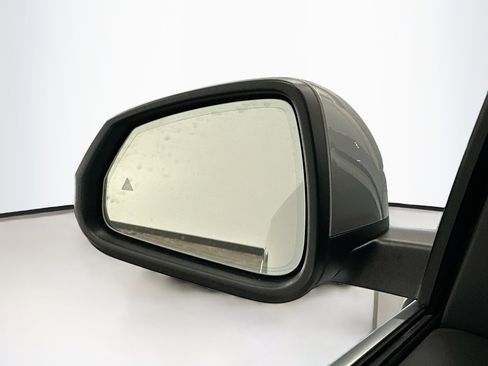 Used 2025 BMW X1 xDrive28i image 16