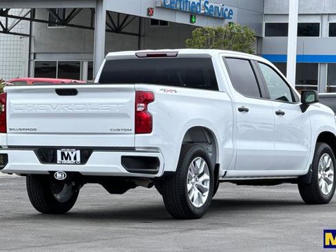 Certified 2025 Chevrolet Silverado 1500 Custom image 4