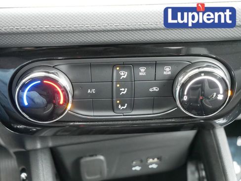 Used 2024 Chevrolet TrailBlazer LT image 19