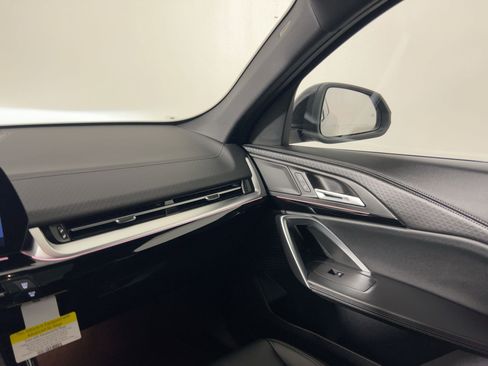Used 2026 BMW X2 xDrive28i w/ Technology Package image 26