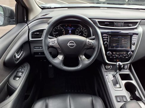 Used 2023 Nissan Murano SV w/ SV Midnight Edition Package image 13