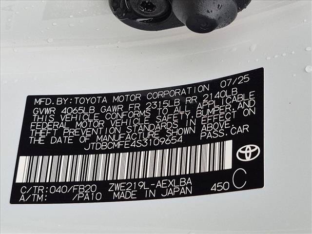 Used 2025 Toyota Corolla LE FWD image 23