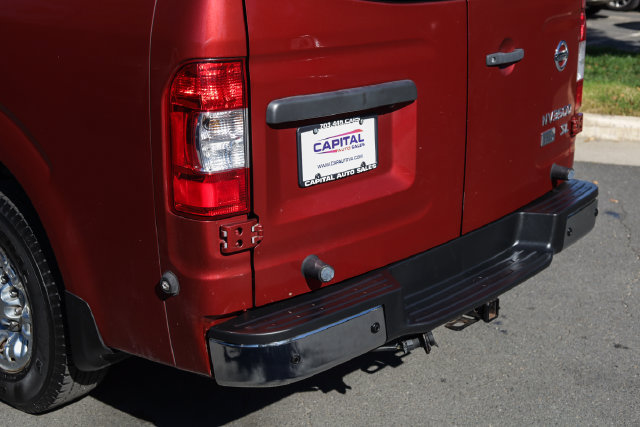 Used 2016 Nissan NV 3500 SL RWD image 19