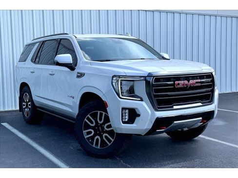 Used 2023 GMC Yukon AT4 w/ AT4 Premium Plus Package AWD/4WD image 2