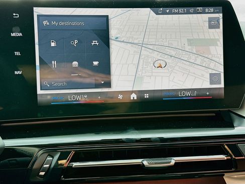 New 2027 BMW X1 xDrive28i w/ Convenience Package AWD/4WD image 9
