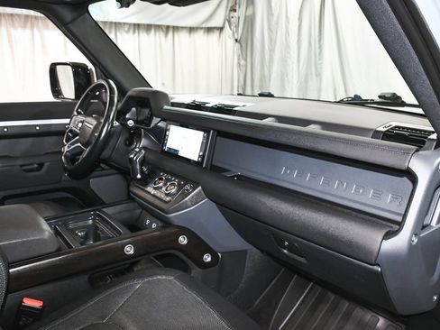 Used 2021 Land Rover Defender 90 X-Dynamic S AWD/4WD image 52