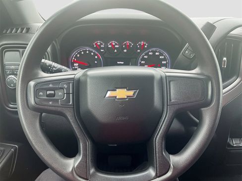 Used 2024 Chevrolet Silverado 1500 Custom image 11
