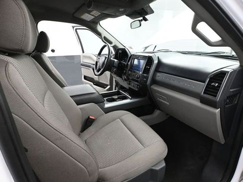 Used 2022 Ford F250 XLT w/ XLT Premium Package image 48