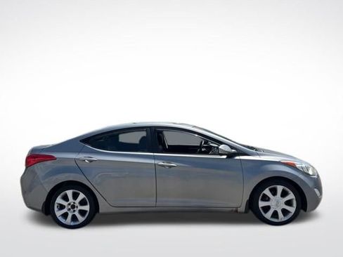Used 2012 Hyundai Elantra Limited FWD image 16