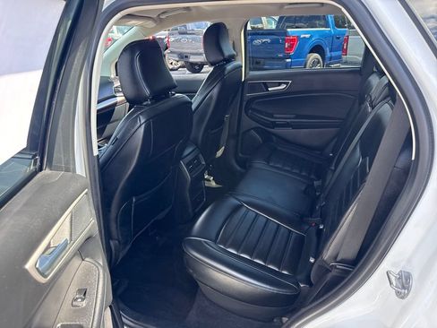 Used 2024 Ford Edge SEL AWD/4WD image 13