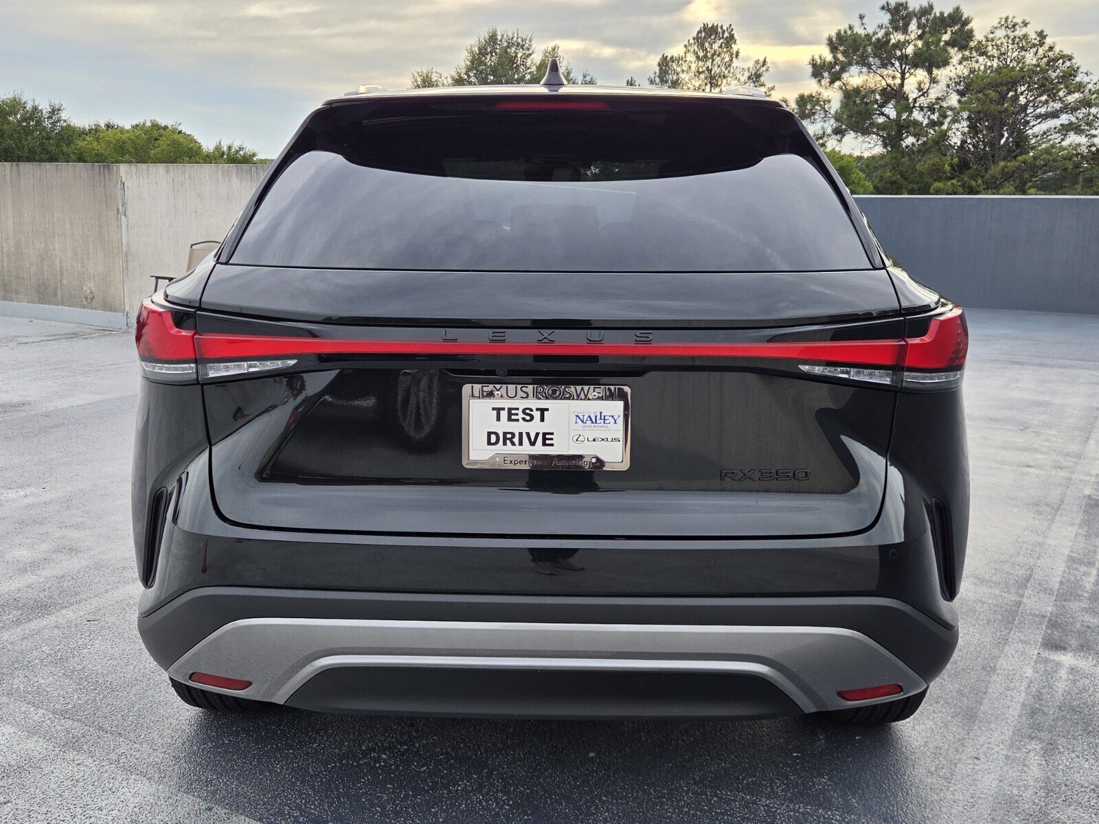 New 2026 Lexus RX 350 FWD image 4