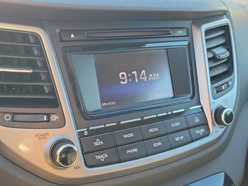 Used 2017 Hyundai Tucson Value w/ Cargo Package image 28