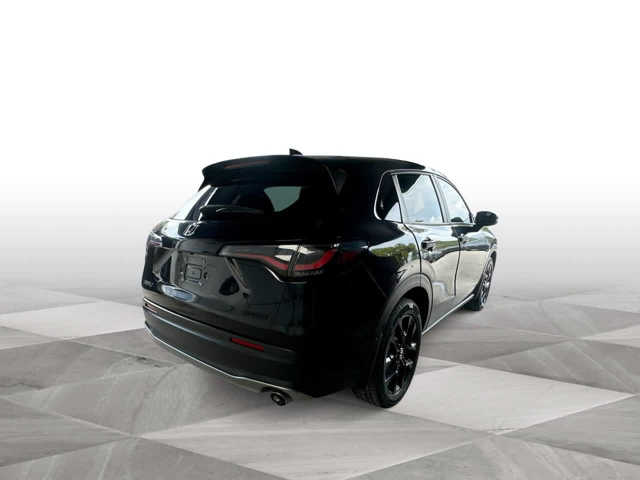 Used 2025 Honda HR-V Sport image 8