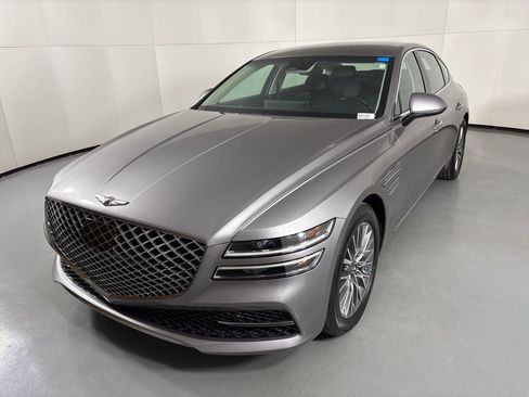 Used 2023 Genesis G80 2.5T image 5