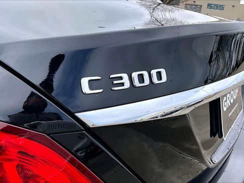 Used 2017 Mercedes-Benz C 300 Sedan image 28