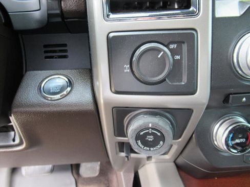 Used 2017 Ford F150 King Ranch w/ Equipment Group 601A Luxury image 29