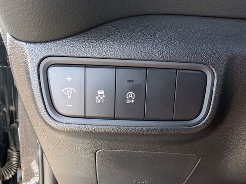 Certified 2025 Kia Soul LX image 31