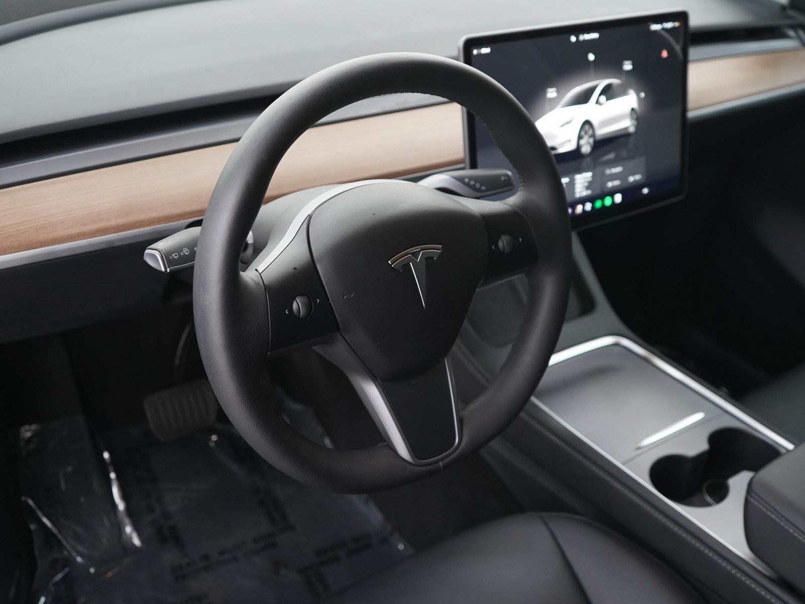 Used 2023 Tesla Model Y Long Range AWD/4WD image 21