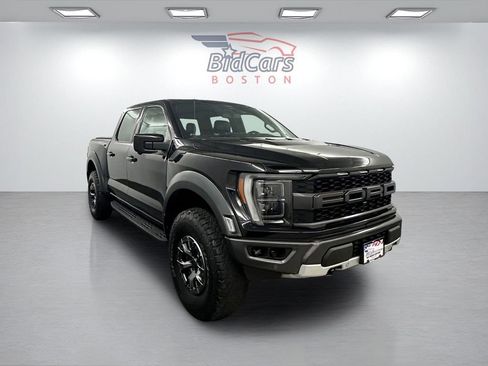 Used 2022 Ford F150 Raptor w/ Raptor 37 Performance Package AWD/4WD image 3