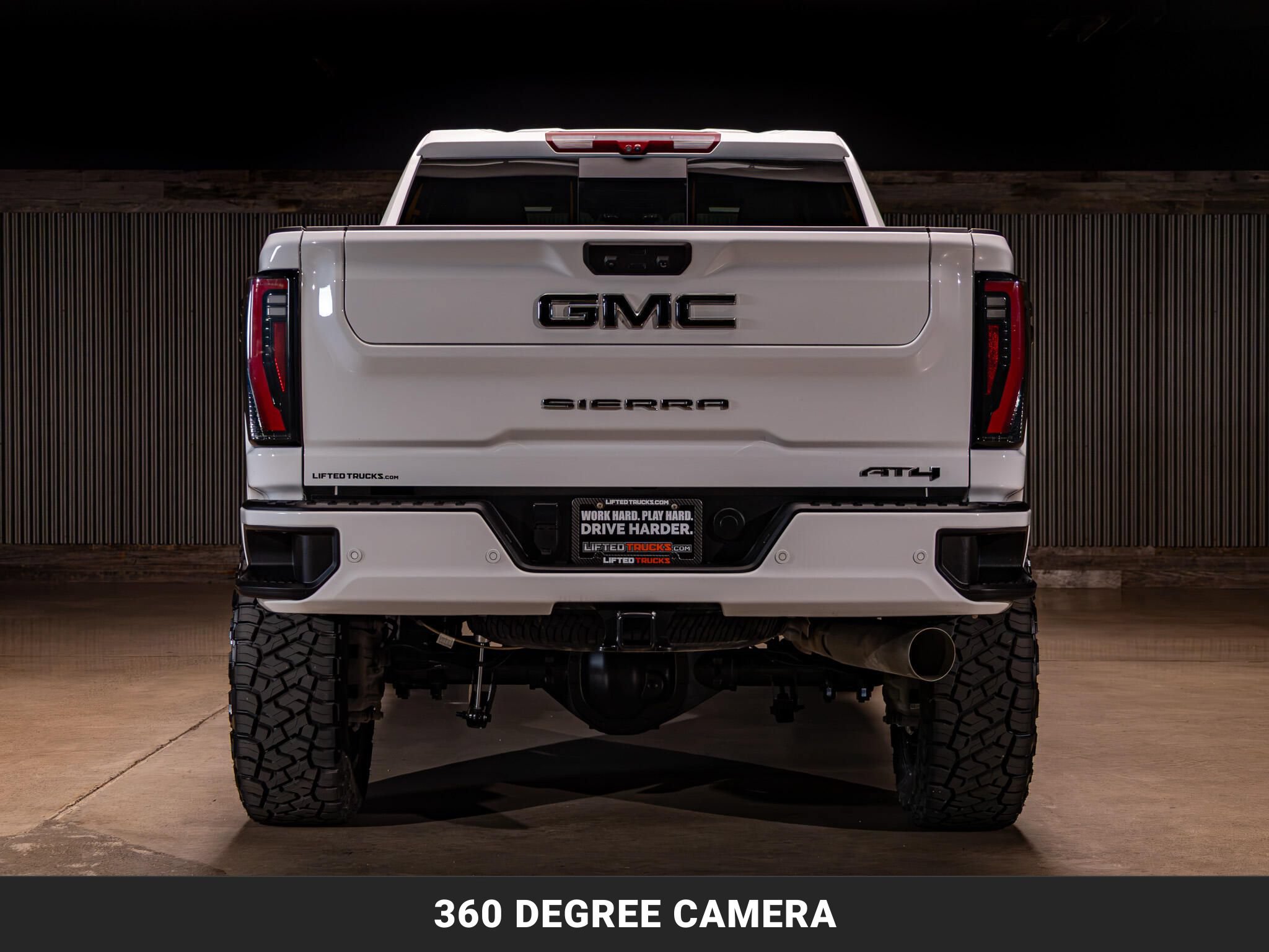 Used 2025 GMC Sierra 3500 AT4 w/ Technology Package AWD/4WD image 8