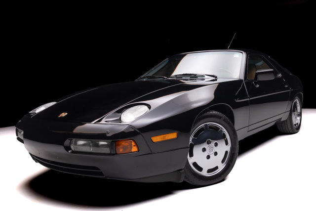 Used 1989 Porsche 928 S4 RWD image 15