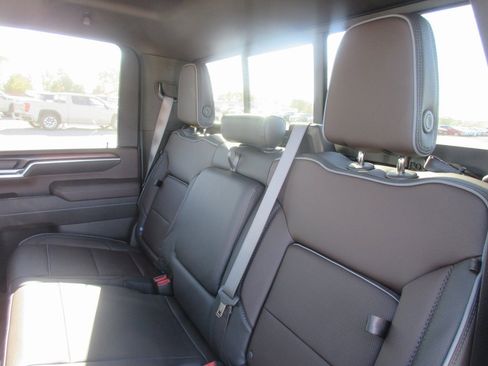 New 2026 GMC Sierra 2500 Denali image 15