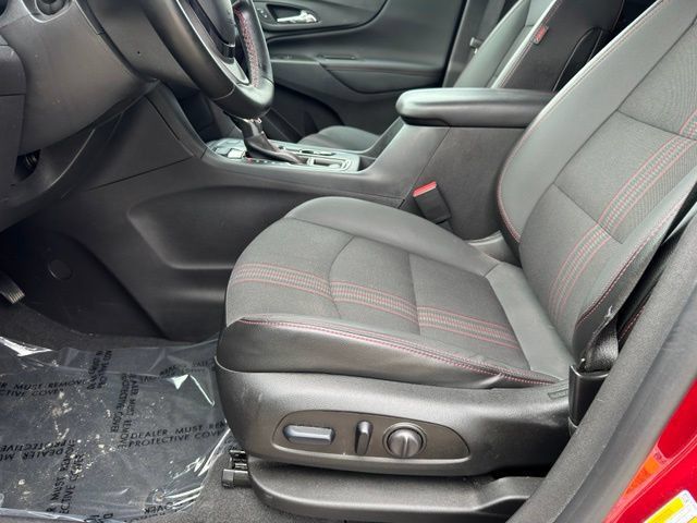 Certified 2024 Chevrolet Equinox RS w/ LPO, Floor Liner Package AWD/4WD image 5